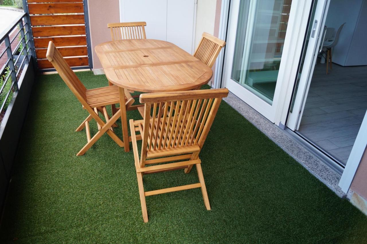 Charme Lake Loft Ispra Luaran gambar